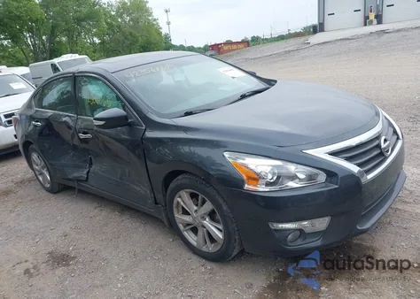 2015 Nissan Altima 2.5 Sv из США, поврежденный, VIN 1N4AL3AP2FC283488
